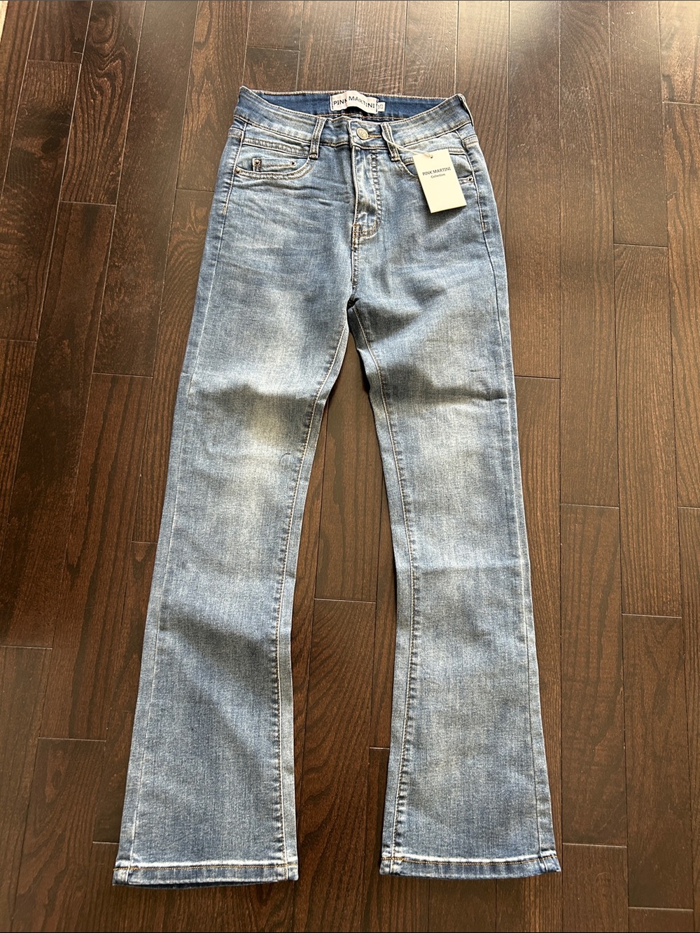 PINK MARTINI High-Rise Flare Jeans. NEW WITH TAGS! 💖
